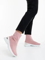 Дамски спортни обувки розови от текстилен материал Verlana