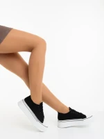 Дамски обувки черни от текстилен материал Rupela