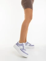 Дамски спортни обувки бяло с лилаво от екологична кожа Diara