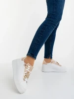 Дамски спортни обувки цвят шампанско от екологична кожа Amazera