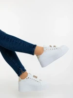 Дамски спортни обувки бели със златисто от екологична кожа Lovely