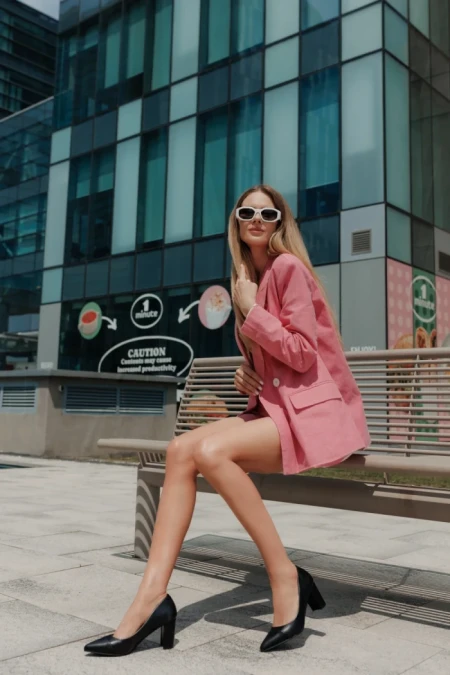 Дамски обувки с ток черни от екологична кожа Pictoria