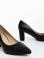 Дамски обувки с ток черни от екологична кожа Pictoria