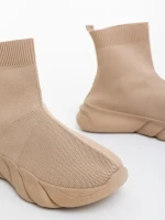 Дамски спортни обувки бежови от текстилен материал Razara