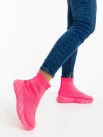 Дамски спортни обувки розови от текстилен материал Razara