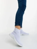 Дамски спортни обувки бели от текстилен материал Demaria