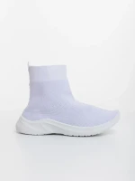 Дамски спортни обувки бели от текстилен материал Demaria