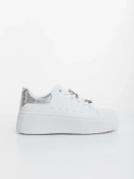 Дамски спортни обувки сребристи от екологична кожа Lorimar