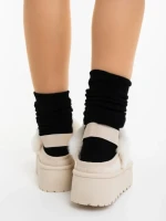 Дамски чехли светло бежови от текстилен материал Temaria