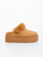 Дамски чехли цвят светъл камел от текстилен материал Temaria