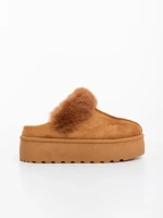 Дамски чехли цвят тъмен камел от текстилен материал Temaria