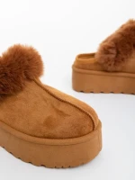 Дамски чехли цвят тъмен камел от текстилен материал Temaria