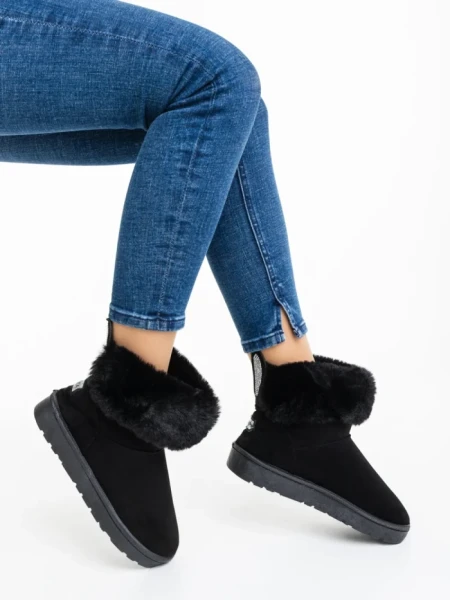 Дамски чизми черни от текстилен материал Ezera