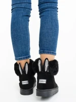 Дамски чизми черни от текстилен материал Ezera