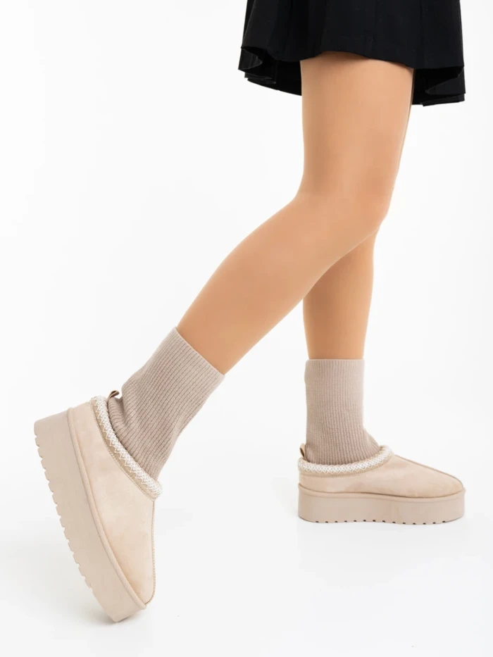 Дамски чизми светло бежови от текстилен материал Diaza