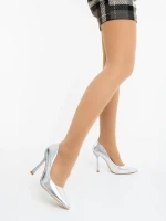 Дамски обувки с ток сребристи от екологична лачена кожа Frodina