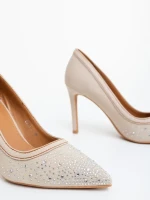 Дамски обувки с ток бежови от текстилен материал Cavila