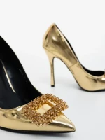 Дамски обувки с ток златисти от екологична лачена кожа Lusera