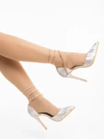 Дамски обувки с ток цвят шампанско от текстилен материал Radica