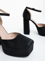 Дамски обувки с ток черни от текстилен материал Brilia