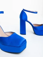 Дамски обувки с ток сини от текстилен материал Brilia