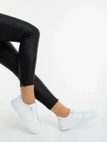 Дамски спортни обувки бели от екологична кожа Aventina