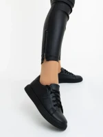 Дамски спортни обувки черни от екологична кожа Mivara