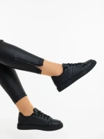 Дамски спортни обувки черни от екологична кожа Mivara