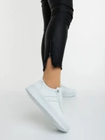 Дамски спортни обувки бели от екологична кожа Anzara