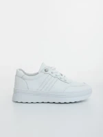 Дамски спортни обувки бели от екологична кожа Anzara