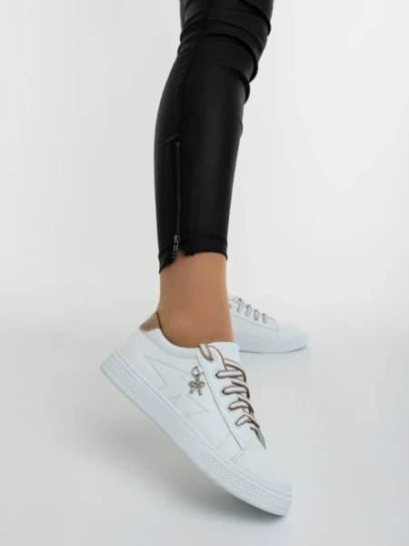 Дамски спортни обувки бели с бежово от екологична кожа Catiopia