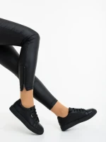 Дамски спортни обувки черни от екологична кожа Nimira