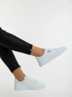 Дамски спортни обувки бели от екологична кожа Nimira