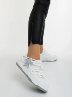 Дамски спортни обувки бели от еколгична кожа Serenza