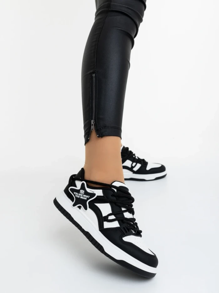 Дамски спортни обувки черно-бели от еколгична кожа Serenza