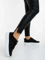 Дамски спортни обувки черно-бели от еколгична кожа Sikara