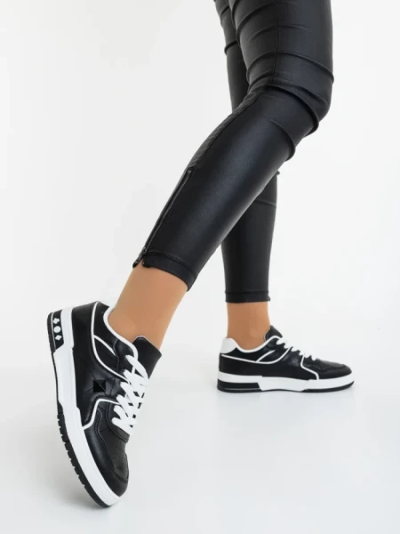 Дамски спортни обувки черно-бели от еколгична кожа Dachara