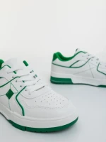 Дамски спортни обувки бели със зелено от еколгична кожа Dachara