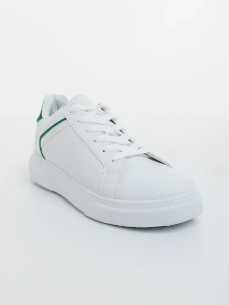 Мъжки спортни обувки бели със зелено от екологична кожа Karcen