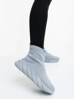 Дамски спортни обувки сиви от текстилен материал Razara