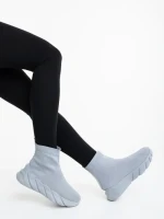 Дамски спортни обувки сиви от текстилен материал Razara