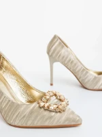 Дамски обувки с ток златисти от текстилен материал Severa