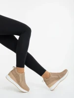 Дамски спортни обувки бежови от текстилен материал Lovara