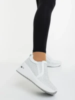 Дамски спортни обувки бели от текстилен материал Lovara