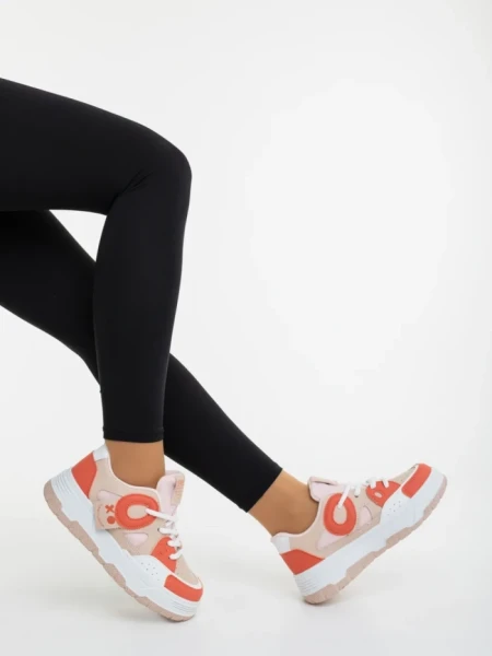 Дамски спортни обувки бежово с оранжево от екологична кожа и текстилен материал Demana