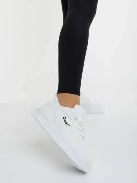 Дамски спортни обувки бели от екологична кожа Aresia