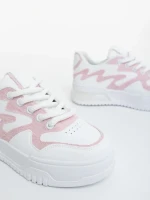 Дамски спортни обувки бели с розово от екологична кожа и текстилен материал Sindria