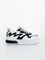 Дамски спортни обувки бели с черно от екологична кожа и текстилен материал Sindria