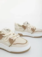 Дамски спортни обувки бежови от екологична кожа и текстилен материал Lalona