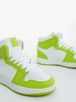 Дамски спортни обувки бели със зелено от екологична кожа Reneva